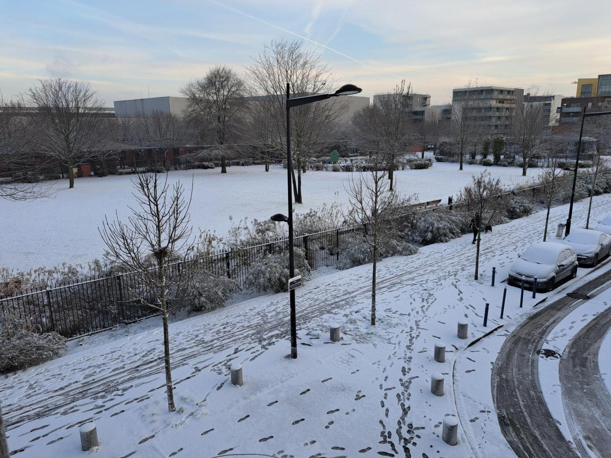 Chez Daniel, Un 2 Pieces Proche De Paris Stade De France 奥贝维利埃 外观 照片