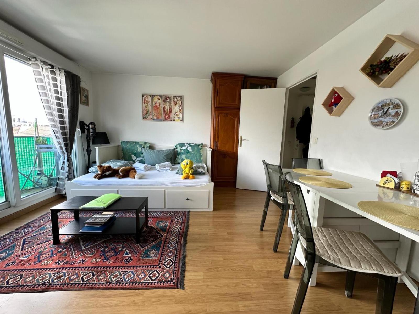 Chez Daniel, Un 2 Pieces Proche De Paris Stade De France 奥贝维利埃 外观 照片