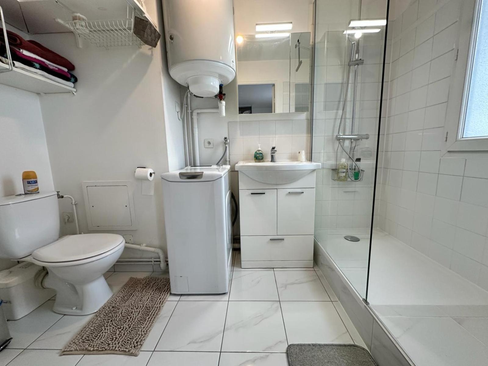 Chez Daniel, Un 2 Pieces Proche De Paris Stade De France 奥贝维利埃 外观 照片