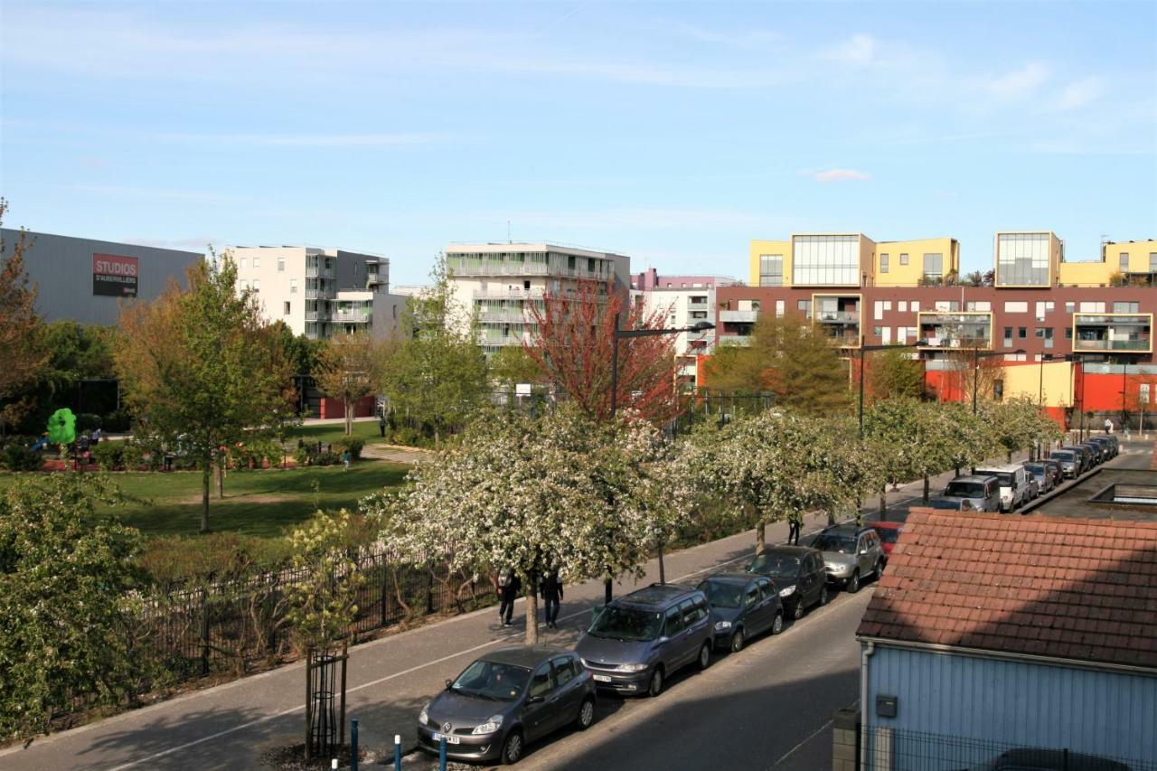 Chez Daniel, Un 2 Pieces Proche De Paris Stade De France 奥贝维利埃 外观 照片